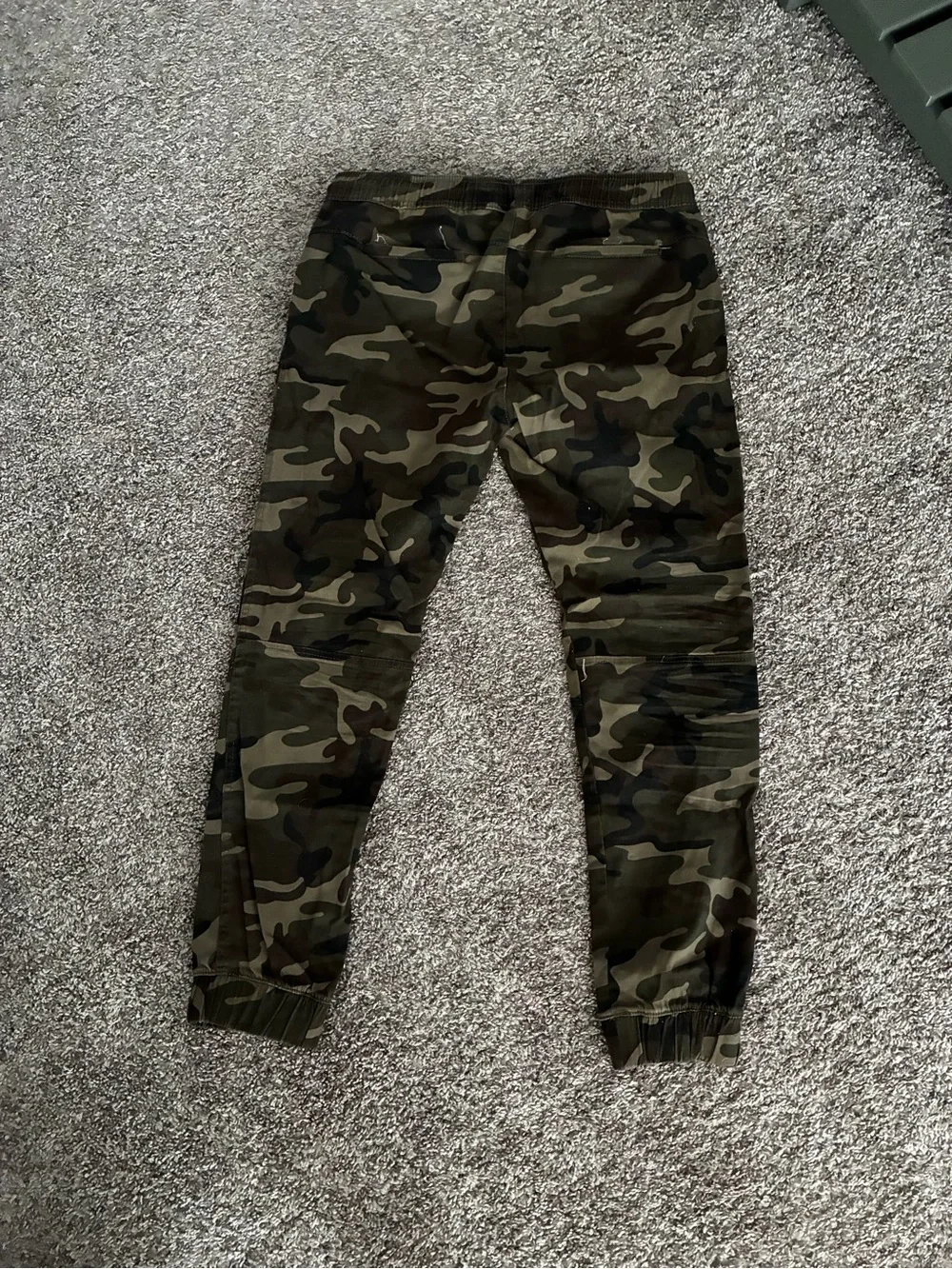 London Fog Men's Camo Jogger Pants - Olive Green/Brown